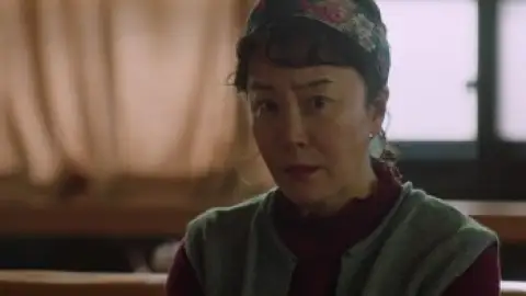 Still 5 of Nocturnal (2025) WEB-DL [Hindi (2.0) & Korean] 1080p 720p & 480p Dual Audio [x264/10Bit-HEVC]