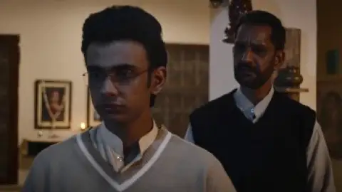 Still 4 of Thukra Ke Mera Pyaar (Season 2) DS4K WEB-DL [Hindi DD5.1] 4K 1080p 720p & 480p [x264/HEVC] HD | ALL Episodes [JioHotStar Series]