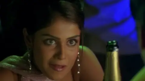 Still 3 of Masti (2004) WEB-DL [Hindi DD5.1] 1080p 720p & 480p [x264/HEVC]