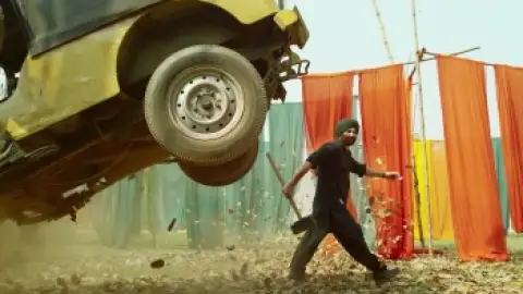 Still 7 of Gadar 2 (2023) WEB-DL [Hindi 5.1] 1080p 720p & 480p [x264/HEVC]