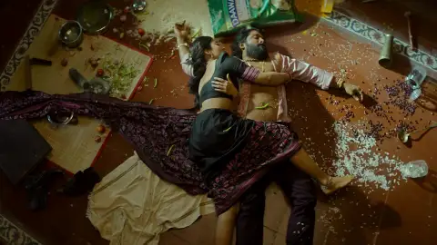 Still 3 of Pushpa 2: The Rule (2024) V2 TRUE WEB-DL [Hindi ORG-DD5.1] 1080p 720p & 480p [x264/HEVC] | [THEATRiCAL CUT]