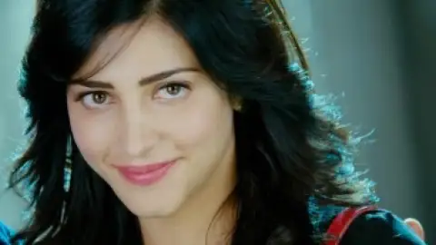 Still 8 of Yevadu (2014) UNCUT BluRay [Hindi (DD5.1) & Telugu] 1080p 720p & 480p Dual Audio [x264/10Bit-HEVC]