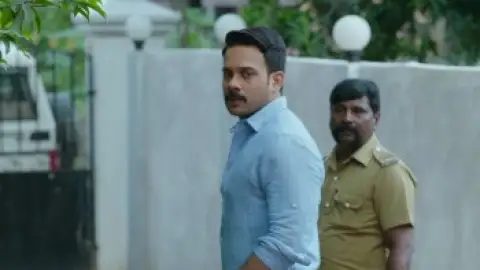 Still 8 of Kaalidas (2019) UNCUT DS4K WEB-DL [Hindi (DD5.1) & Tamil] 4K 1080p 720p & 480p Dual Audio [x264/10Bit-HEVC]