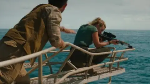 Still 3 of Jurassic World: Rebirth (2025) DS4K WEB-DL [Hindi (DD5.1) & English] 4K 1080p 720p & 480p Dual Audio [x264/10Bit-HEVC]