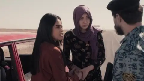 Still 7 of Akelli (2023) WEB-DL [Hindi DD5.1] 4K 1080p 720p & 480p [x264/HEVC]
