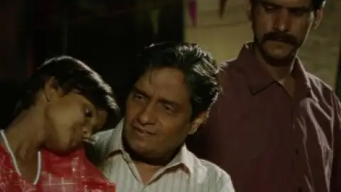 Still 1 of Paan Singh Tomar (2012) WEB-DL [Hindi DD5.1] 1080p 720p & 480p [x264/HEVC]