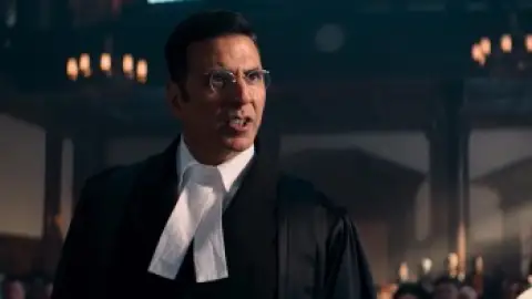 Still 8 of Kesari Chapter 2 (2025) DS4K WEB-DL [Hindi DD5.1] 4K 1080p 720p & 480p [x264/10Bit-HEVC]