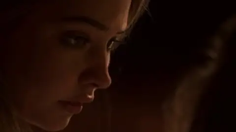 Still 4 of Outer Banks (Season 1) WEB-DL [Hindi (DD5.1) & English] 4K 1080p 720p & 480p Dual Audio [x264/ESubs] | NF Series
