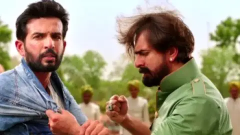 Still 5 of Ek Paheli Leela (2015) WEB-DL [Hindi DD5.1] 1080p 720p & 480p [x264/ESubs]