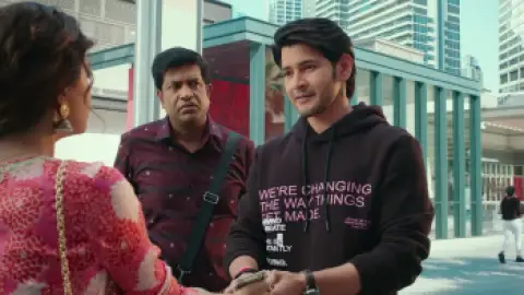 Still 2 of Sarkaru Vaari Paata (2022) [HQ Hindi-Dub] WEB-DL 1080p 720p & 480p [x264/HEVC] HD