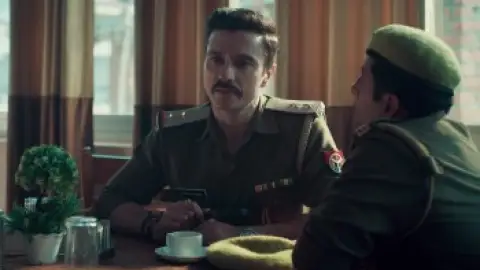 Still 2 of Aashram (Season 1) WEB-DL [Hindi DD2.0] 1080p 720p & 480p [x264/10Bit-HEVC] HD | ALL Episodes [MX Series]