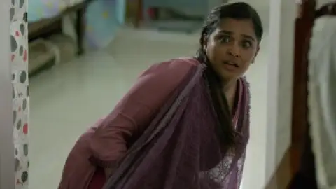 Still 6 of Anjaam Pathiraa (2020) WEB-DL [Hindi (ORG 2.0) & Malay] 1080p 720p & 480p Dual Audio [x264/HEVC] HD