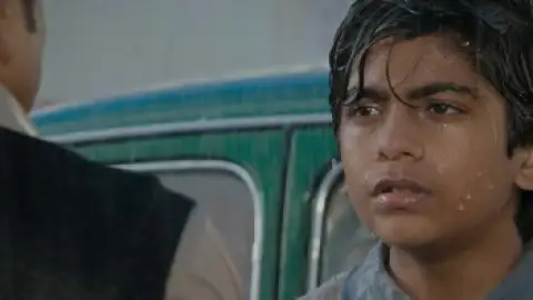 Still 2 of Enemy (2021) UNCUT WEB-DL [Hindi (DD2.0) & Tamil] 4K 1080p 720p & 480p Dual Audio [x264/HEVC]