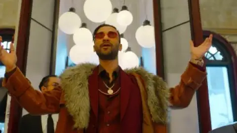 Still 6 of Yudhra (2024) WEB-DL [Hindi DD5.1] 4K 1080p 720p & 480p [x264/HEVC]