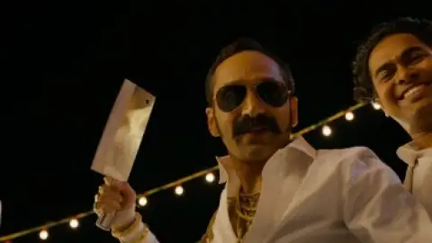 Still 1 of Aavesham (2024) UNCUT WEB-DL [Hindi (ORG-DD5.1) & Malayalam] 4K 1080p 720p & 480p Dual Audio [x264/10Bit-HEVC] HD