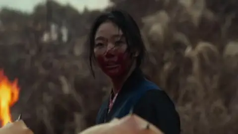 Still 4 of Exhuma (2024) BluRay [Hindi (ORG 5.1) & English] 1080p 720p & 480p Dual Audio [x264/10Bit-HEVC]