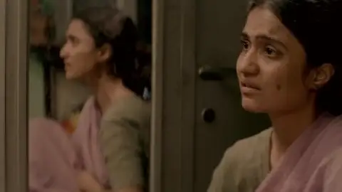 Still 1 of Chidiya (2025) WEB-DL [Hindi DD5.1] 1080p 720p & 480p [x264/HEVC]
