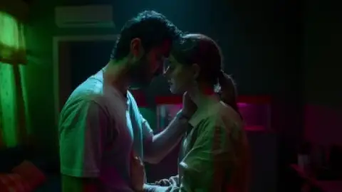 Still 7 of Chand Mera Dil (2026) WEB-DL [Hindi DD5.1] 4K 1080p 720p & 480p [x264/HEVC]