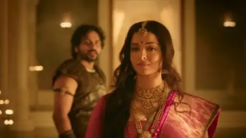 Still 2 of Ponniyin Selvan: Part 1 (2022) WEB-DL [Hindi (ORG 5.1) +Tamil] 1080p 720p & 480p [x264/HEVC] | [PS-1]