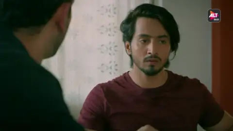 Still 1 of Bang Baang (Season 1) Hindi WEB-DL 1080p / 720p / 480p [x264/ESubs] HD | ALL Episodes [ALTBalaji Series]