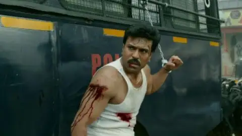 Still 6 of Game Changer (2025) PROPER DS4K WEB-DL [Hindi (ORG 5.1) & Telugu] 4K 1080p 720p & 480p Dual Audio [x264/HEVC]