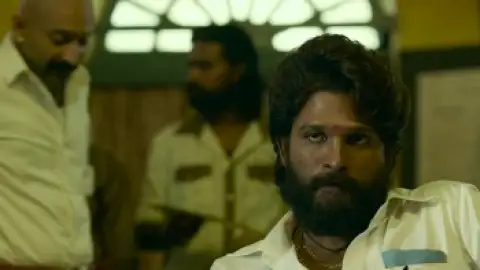 Still 7 of Pushpa: The Rise – Part 1 (2021) DS4K WEB-DL [Hindi (ORG 5.1) & Telugu] 4K 1080p 720p & 480p Dual Audio [x264/10Bit-HEVC]