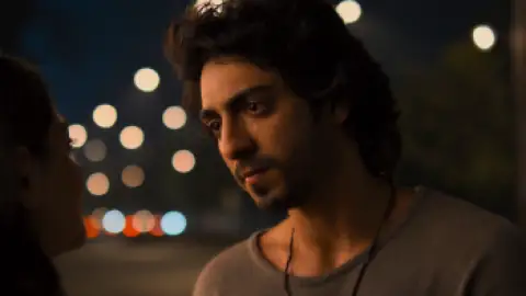 Still 8 of Saiyaara (2025) DS4K WEB-DL [Hindi DD5.1] 4K 1080p 720p & 480p [x264/10Bit-HEVC]