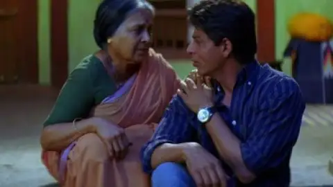 Still 5 of Swades (2004) BluRay [Hindi DD5.1] 1080p 720p & 480p [x264/HEVC]
