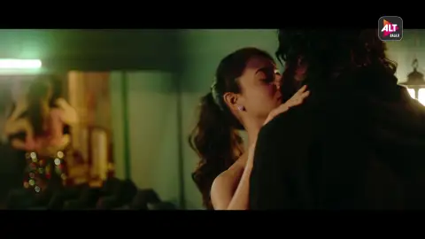 Still 4 of Dark 7 White (Season 1) Hindi WEB-DL 1080p 720p 480p x264 HD | ALL Episodes [ALTBalaji Series]