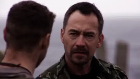 Still 3 of Sniper: Legacy (2014) WEB-DL [Hindi (DD5.1) & English] 1080p 720p & 480p Dual Audio [x264/10Bit-HEVC]