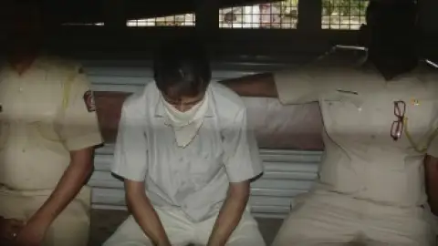 Still 4 of The Indrani Mukerjea Story: Buried Truth (Season 1) WEB-DL [Hindi DD5.1] 1080p 720p & 480p [x264/HEVC] HD | ALL Episodes [NetFlix Series]