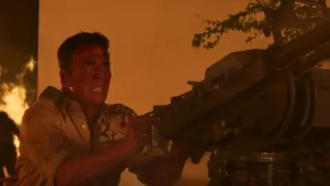 Still 4 of Sky Force (2025) PROPER WEB-DL [Hindi DD5.1] 4K 1080p 720p & 480p [x264/HEVC]