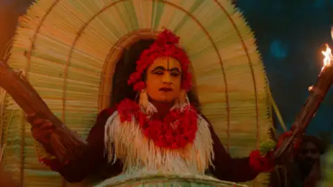 Still 8 of Kantara – A Legend Chapter: 1 (2025) DS4K WEB-DL [Hindi (DD5.1) & Kannada] 4K 1080p 720p & 480p [x264/10Bit-HEVC]