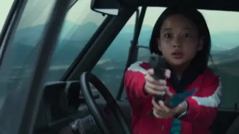 Still 4 of Alienoid (2022) BluRay [Hindi (ORG 5.1) + Korean] 1080p 720p & 480p Dual Audio [x264/10Bit-HEVC]