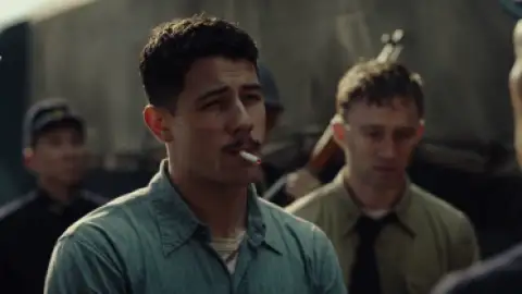 Still 6 of Midway (2019) BluRay Dual Audio [Hindi (ORG 2.0) & English] 1080p 720p 480p [x264/HEVC] HD