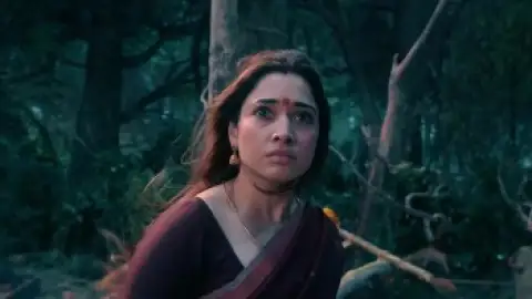 Still 8 of Aranmanai 4 (2024) DS4K WEB-DL [Hindi (DD5.1) & Tamil] 4K 1080p 720p & 480p Dual Audio [x264/HEVC]