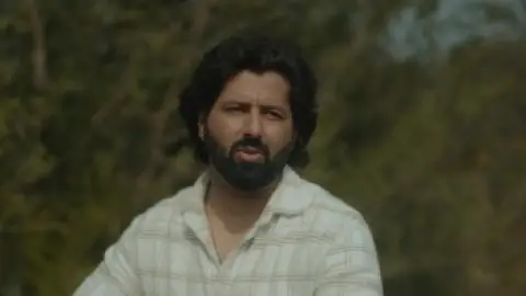 Still 2 of Lahukheda (2026) WEB-DL [Punjabi DD5.1] 4K 1080p 720p & 480p [x264/HEVC]