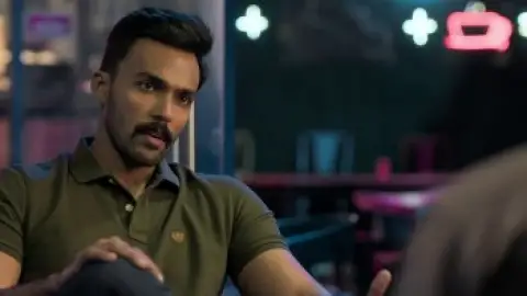 Still 4 of Maruthi Nagar Police Station (2023) UNCUT WEB-DL [Hindi (DD2.0) & Tamil] 1080p 720p & 480p Dual Audio [x264/HEVC]