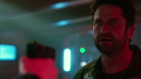 Still 3 of Geostorm (2017) BluRay [Hindi (ORG 2.0) & English] 4K 1080p 720p & 480p Dual Audio [x264/10Bit-HEVC]