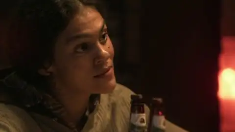 Still 1 of Hunting Jessica Brok (2025) WEB-DL [Hindi (DD2.0) & English] 1080p 720p & 480p Dual Audio [x264/10Bit-HEVC]