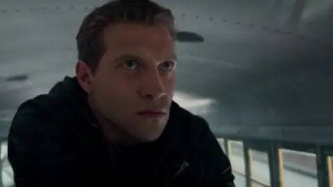 Still 5 of Terminator Genisys (2015) BluRay [Hindi (DD5.1) & English] 1080p 720p & 480p Dual Audio [x264/10Bit-HEVC]