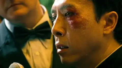 Still 6 of Ip Man 2 (2010) BluRay [Hindi (ORG 2.0) & English] 4K 1080p 720p & 480p Dual Audio [x264/10Bit-HEVC]