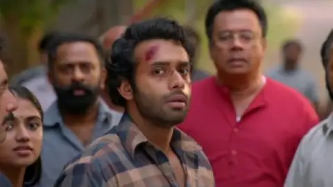 Still 6 of Sumathi Valavu (2025) DS4K WEB-DL [Hindi (DD5.1) & Malayalam] 4K 1080p 720p & 480p [x264/HEVC]