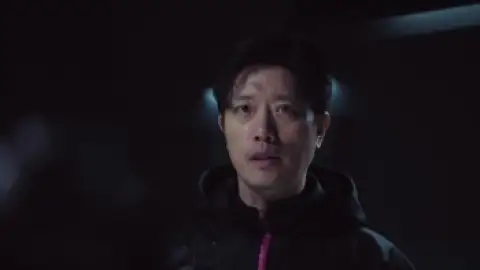 Still 6 of Squid Game (Season 3) WEB-DL [Hindi (DD5.1) & MULTi] 4K 1080p 720p & 480p [x264/10Bit-HEVC] | [ALL Episodes] | NF Series