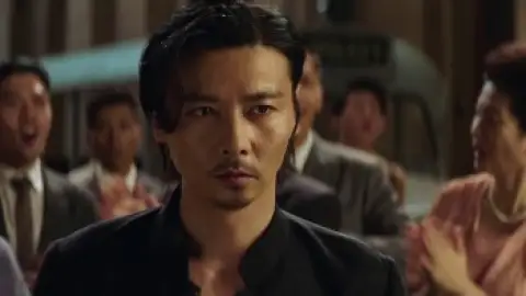 Still 6 of Master Z: Ip Man Legacy (2018) BluRay [Hindi (ORG 2.0) & English] 1080p 720p & 480p Dual Audio [x264/10Bit-HEVC]