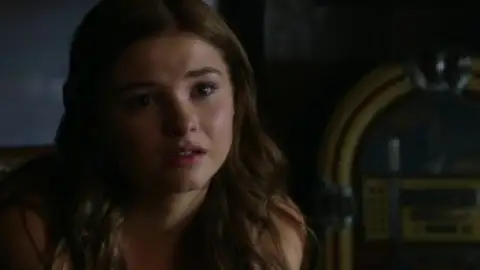 Still 1 of Insidious: Chapter 3 (2015) BluRay [Hindi (DD5.1) & English] 1080p 720p & 480p Dual Audio [x264/10Bit-HEVC]