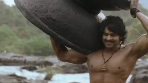 Still 6 of Bahubali: The Beginning (2015) BluRay [Hindi DD5.1] 1080p 720p & 480p [x264/10Bit-HEVC]
