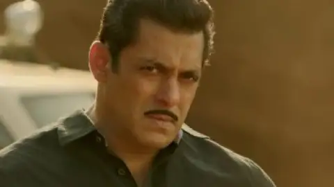 Still 5 of Dabangg 3 (2019) WEB-DL [Hindi DD5.1] 1080p 720p & 480p [x264/HEVC]