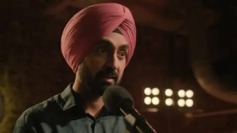Still 2 of Main Vaapas Aaunga (2026) DS4K WEB-DL [Hindi DD5.1] 4K 1080p 720p & 480p [x264/10Bit-HEVC]