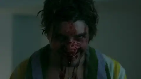 Still 5 of Smile 2 (2024) WEB-DL [Hindi (ORG 5.1) & English] 4K 1080p 720p & 480p Dual Audio [x264/10Bit-HEVC]